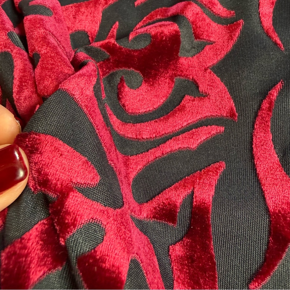 Vintage 90s/Y2K Betsey Johnson Blood Red Gothic Scroll Crushed Velvet Maxi Dress - Picture 9 of 12
